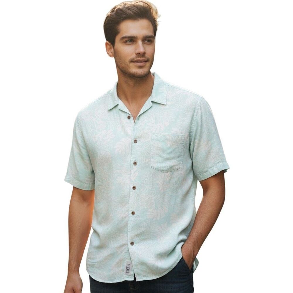 Patagonia Pataloha Mens Large Green Floral Organic Cotton Hawaiian Shirt